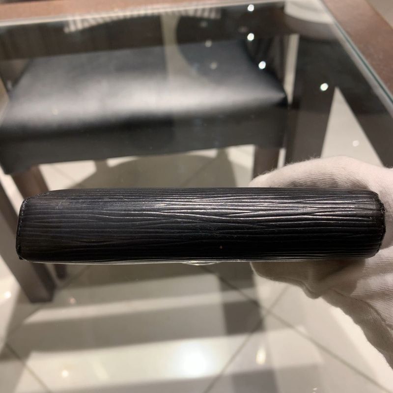 ◎authentic Louis Vuitton Epi Bifold Compact Wallet