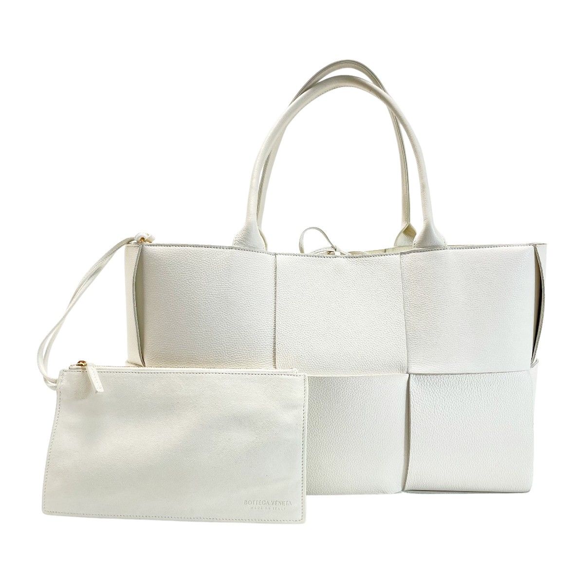 Bottega Veneta Medium Arco Tote Vcp11 9009 White Tote Bag