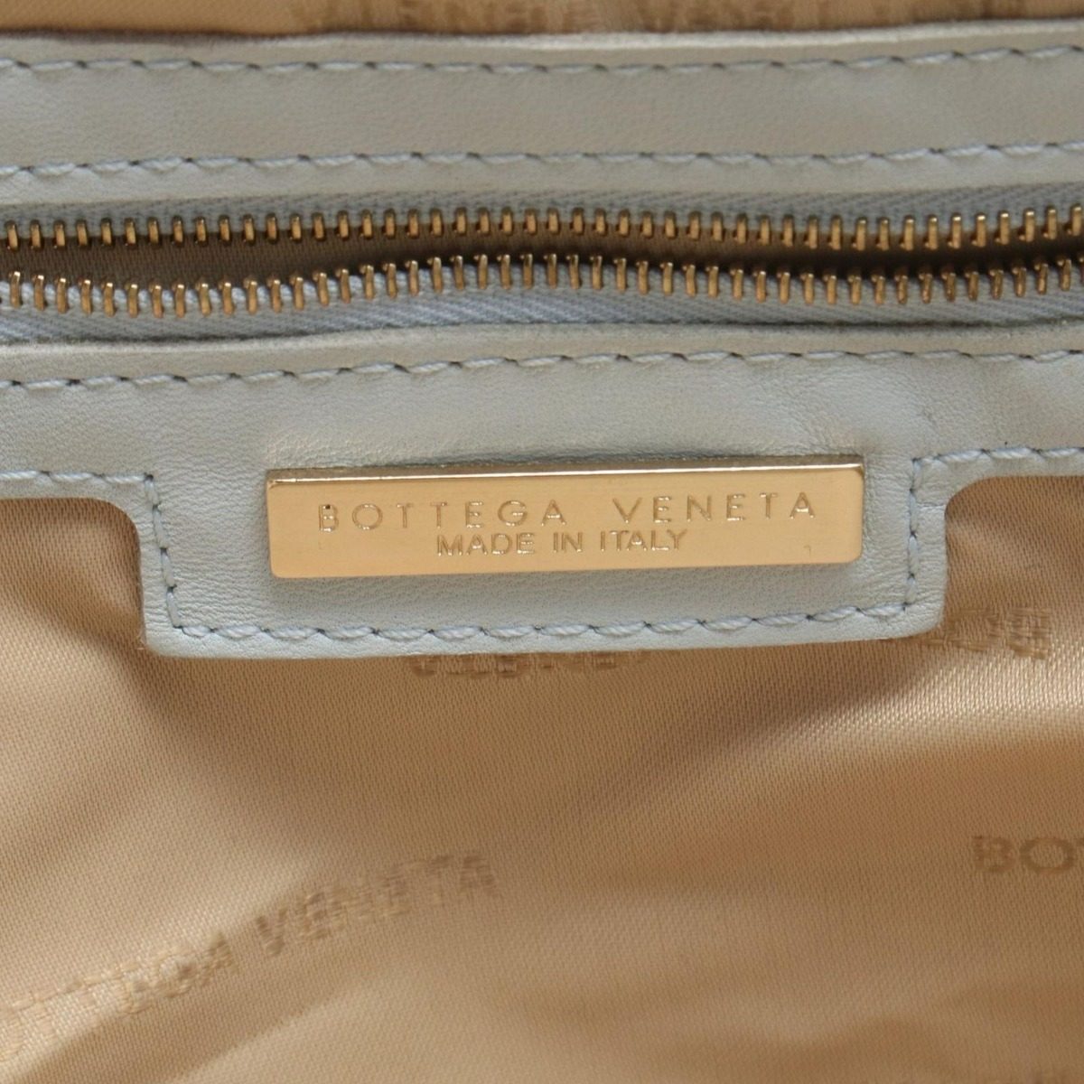 Bottega Veneta Boston Bag Intrecciato Light Blue Leather — view 4