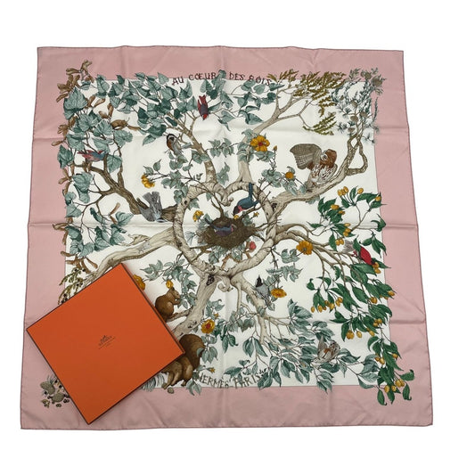 Hermes Carre 90 Scarf AU Coeur Des Bois in the Forest 100% Silk Pink Box