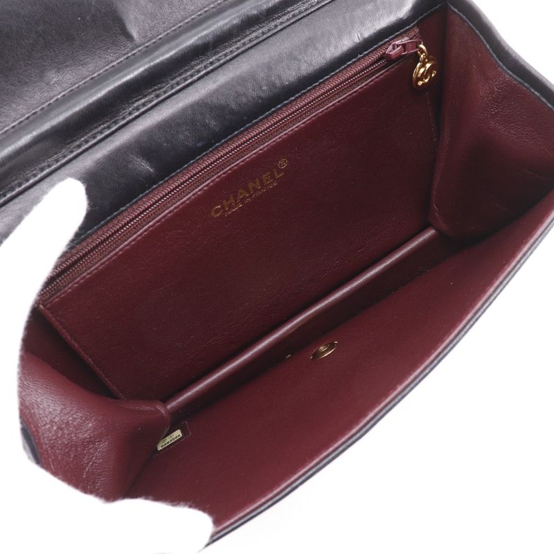 Chanel Chain Shoulder Matelasse Lambskin Women's Shoulder Bag