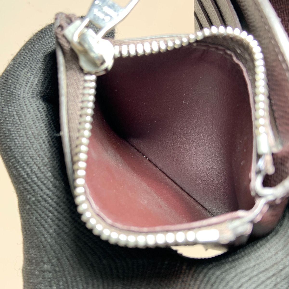 Louis Vuitton Taiga Portefeuille Amerigo Nm Bifold Short Wallet M62045 Brown