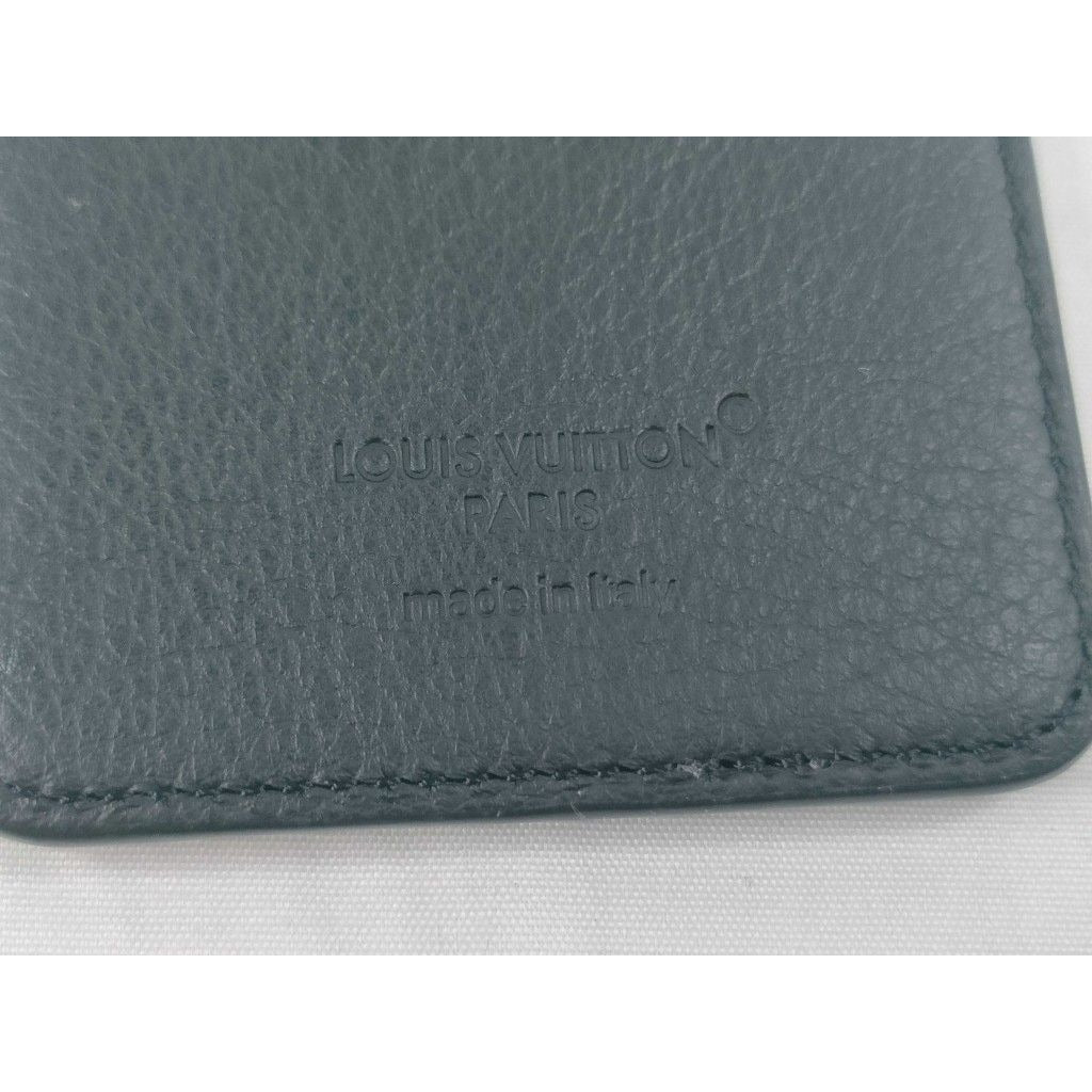 Louis Vuitton Card Case Holder Magnet Noir Black Monogram Shadow — view 3