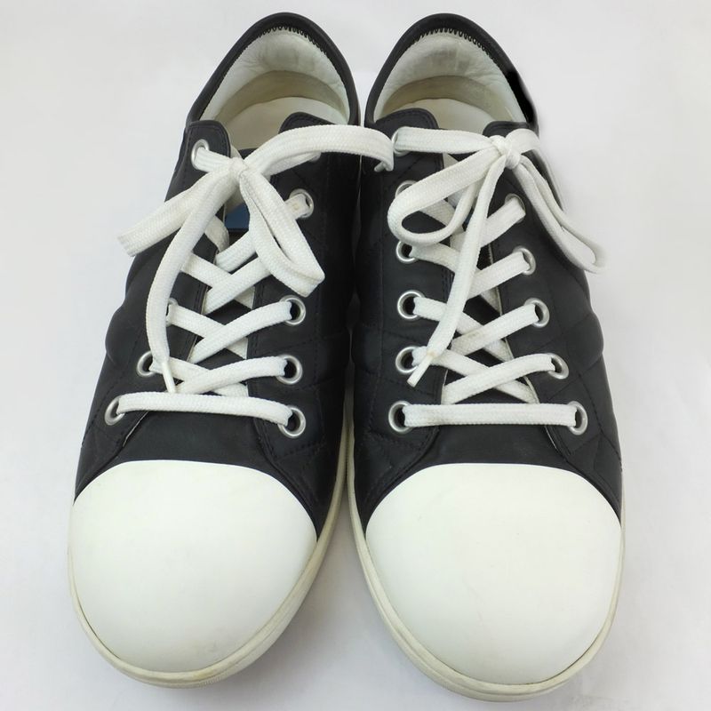 Louis Vuitton Low Cut Sneakers - Black Size 7.5 Notation Equivalent