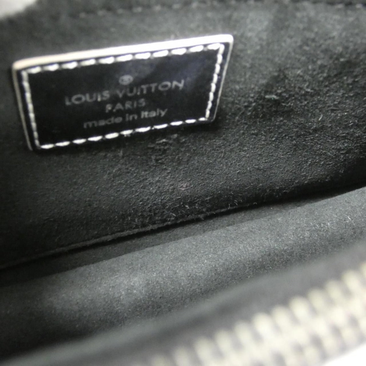Louis Vuitton Monogram Chain It PM Bag — view 8