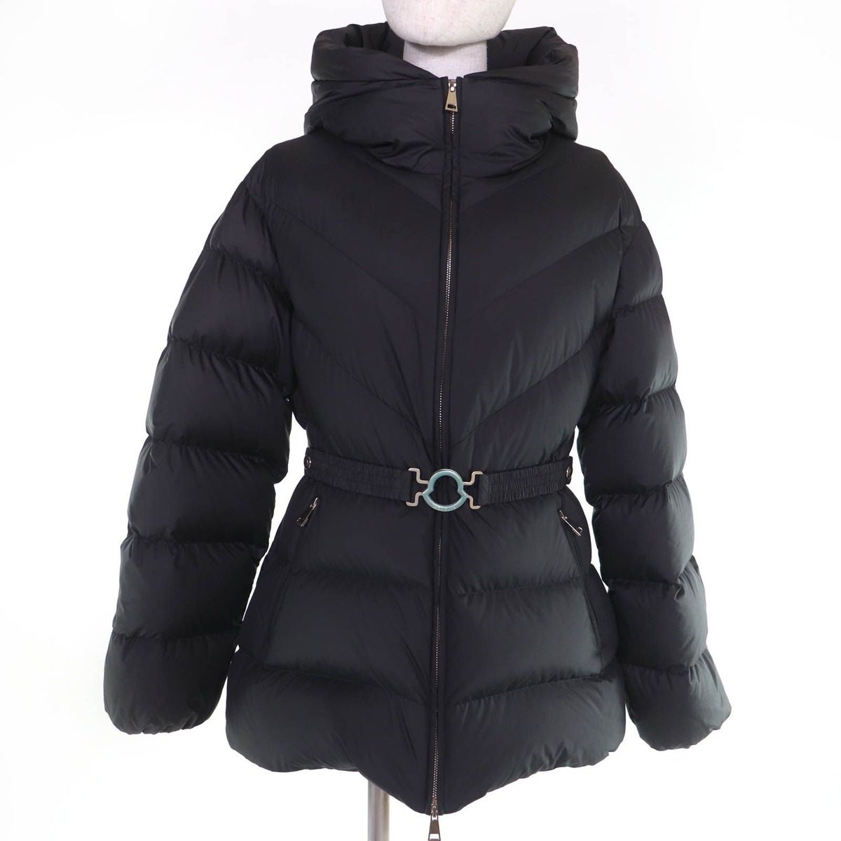 Moncler Brosse Logo Patch Hood Belt Down Jacket Black 2