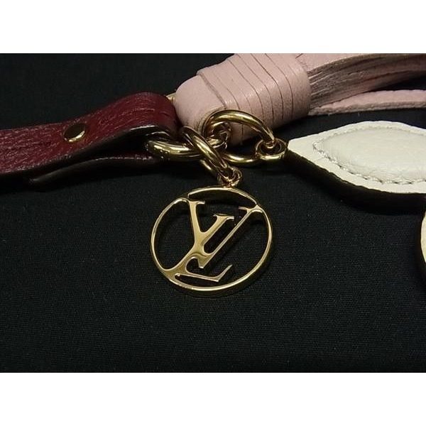 Louis Vuitton Bag Charm Visual Sac Tassel Pink Red White Leather Gold — view 4