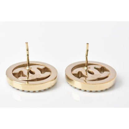 Chanel Circle Motif Logo Pearl — view 5