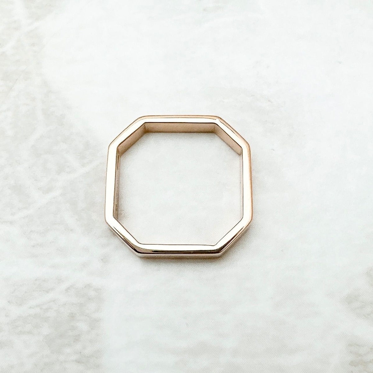 Gucci Octagonal Pink Gold Ring
