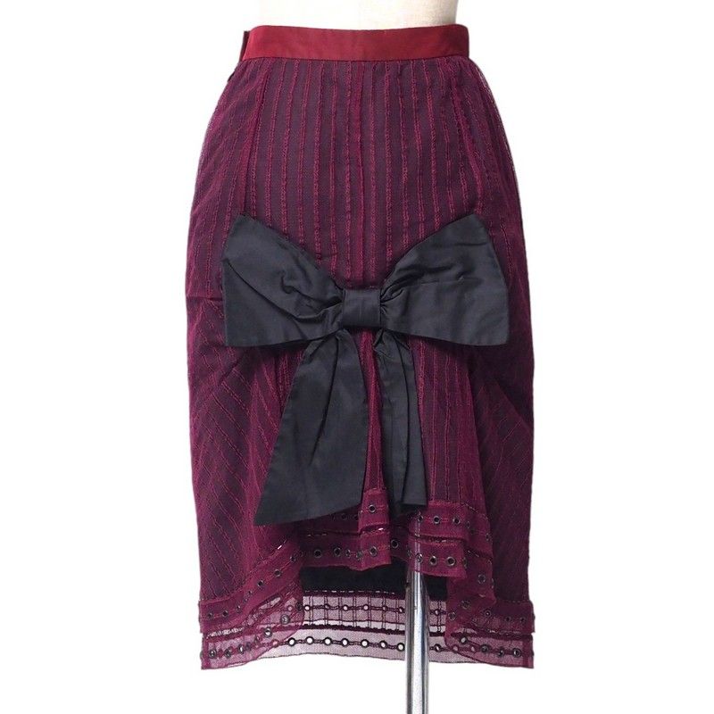 Louis Vuitton Skirt Size 36 Lace Tight Skirt Back Ribbon Beaded Dove Decoratio