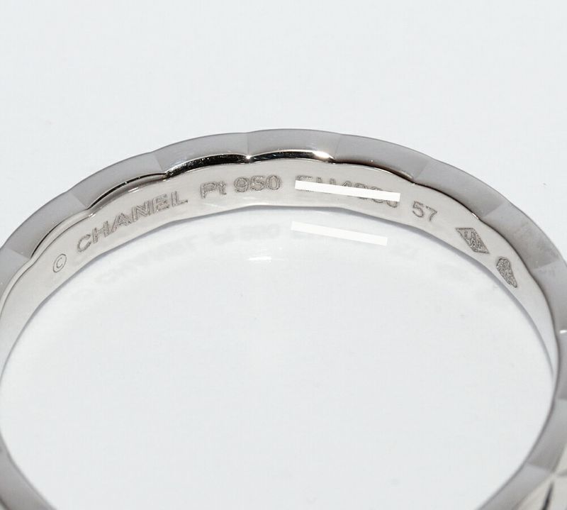 Chanel Pt950 Coco Crush Wedding Ring Width 28mm (011in) J11117