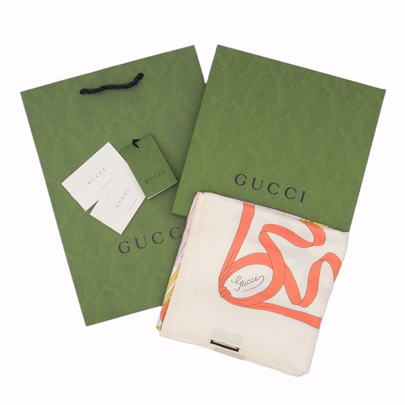 Gucci Printed Silk Scarf Ca Fly Swan 90x90 Fan Swan Bird Ribbon Ivory Multicolor