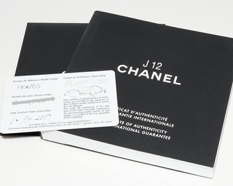 Chanel J12 38mm (150in) H0685 Men's