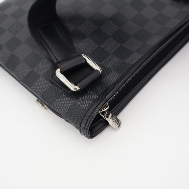 Louis Vuitton Thomas Damier Graphite Shoulder Bag