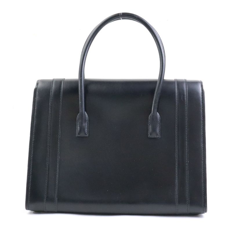 Hermes Handbag Drag 27