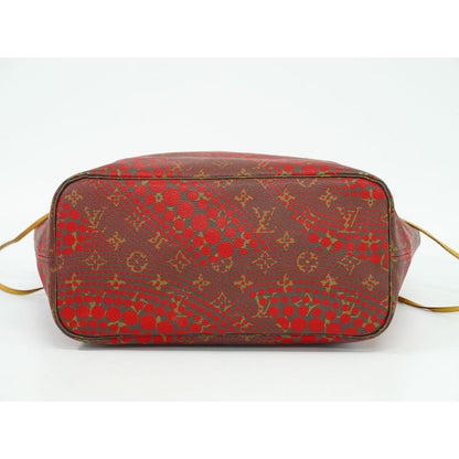 Louis Vuitton Neverfull MM Monogram Wave Yayoi Kusama Tote Bag — view 4