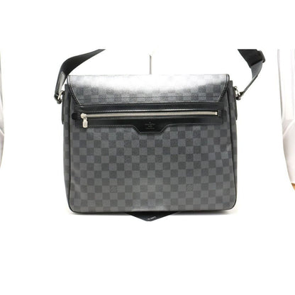 Louis Vuitton Damier Graphite Daniel MM Leather Shoulder Bag — view 2