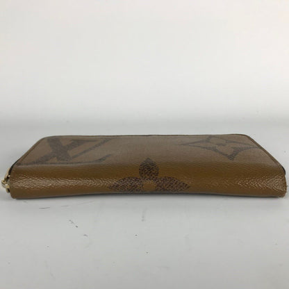 Louis Vuitton Monogram Giant Reverse Zippy Wallet M69353 Brown