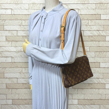 Louis Vuitton Musette Tango Short Monogram Shoulder Bag Canvas — view 2