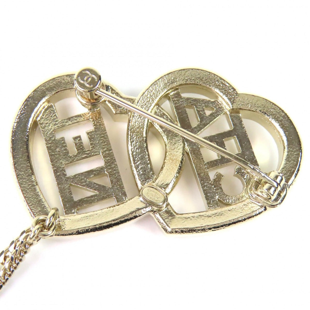 Chanel CC Logo Metal Strass Double Heart Chain Brooch Gold — view 5