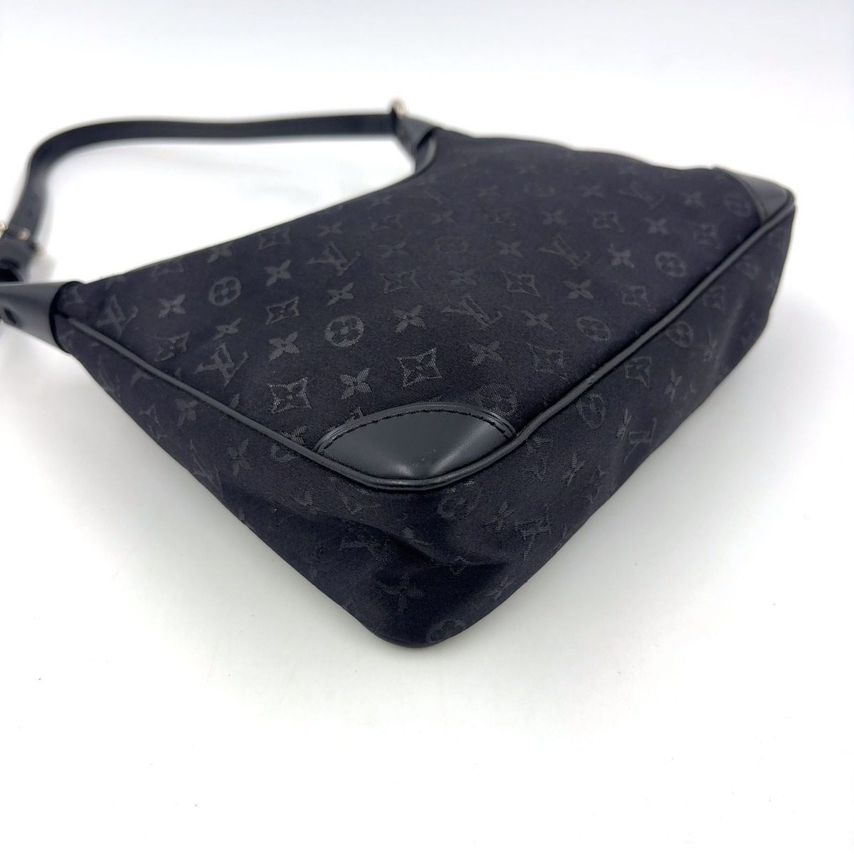 Louis Vuitton Little Boulogne Monogram Satin Noir Black Handbag Silver — view 7