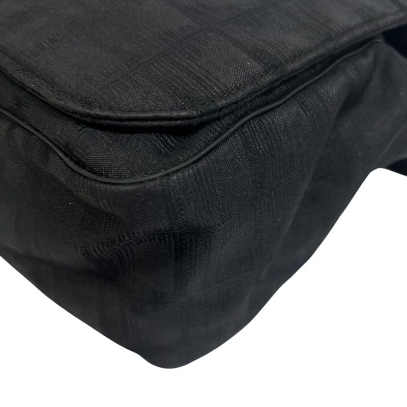 Chanel New Travel Line Shoulder Bag Oblique Shoulder Brand Ladies Black Ladies