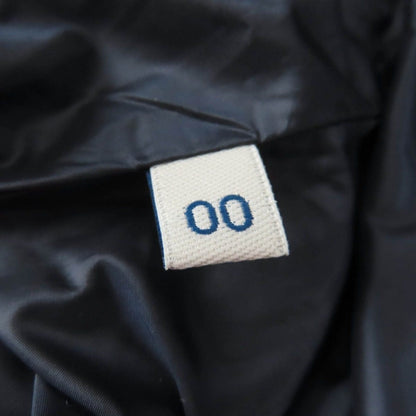 Moncler Hermine Logo Patch Hooded Down Coat Navy 00 — view 9