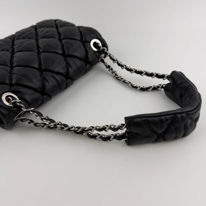 Chanel CC Logo Bubble Quilt Chain Shoulder Bag Black Leather Vintage — view 13