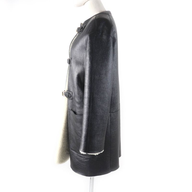 Louis Vuitton Sheepskin Reversible Belt Design Collarless Mouton Coat Black/whit