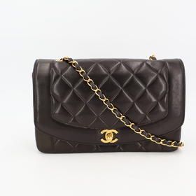 Chanel Diana Flap Matelasse 25 Chain Shoulder Bag Lambskin Black Gold Hardware