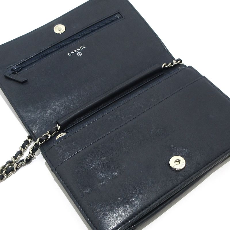 Chanel Wallet Matelasse /double Stitched Dark Navy And Pink Silver Hardware /