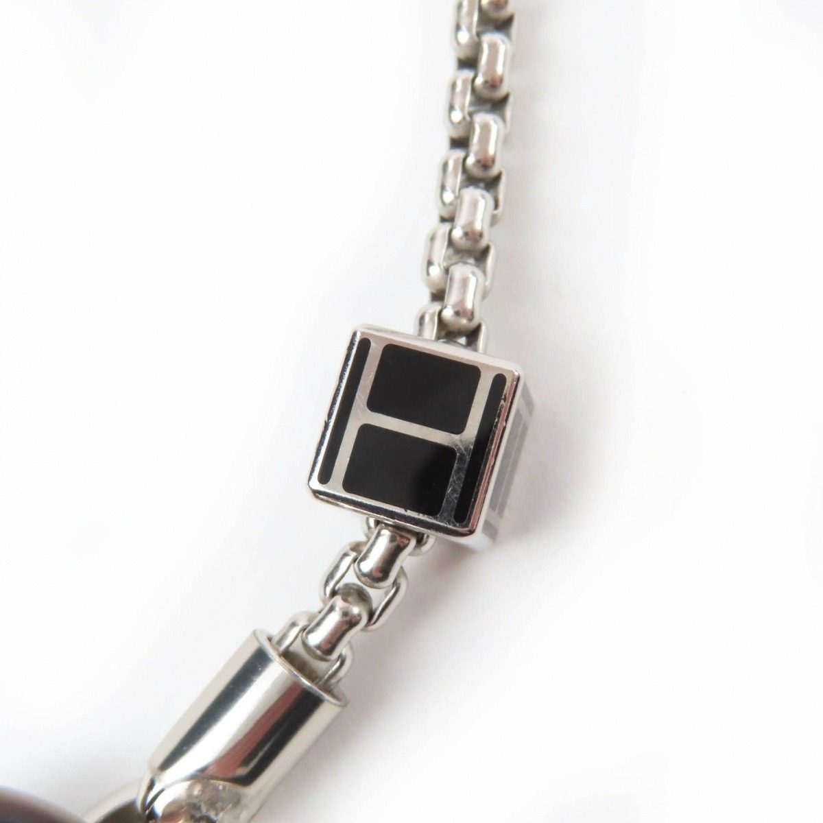 Hermes Meli Melo H Logo Pendant Necklace Silver Black — view 5