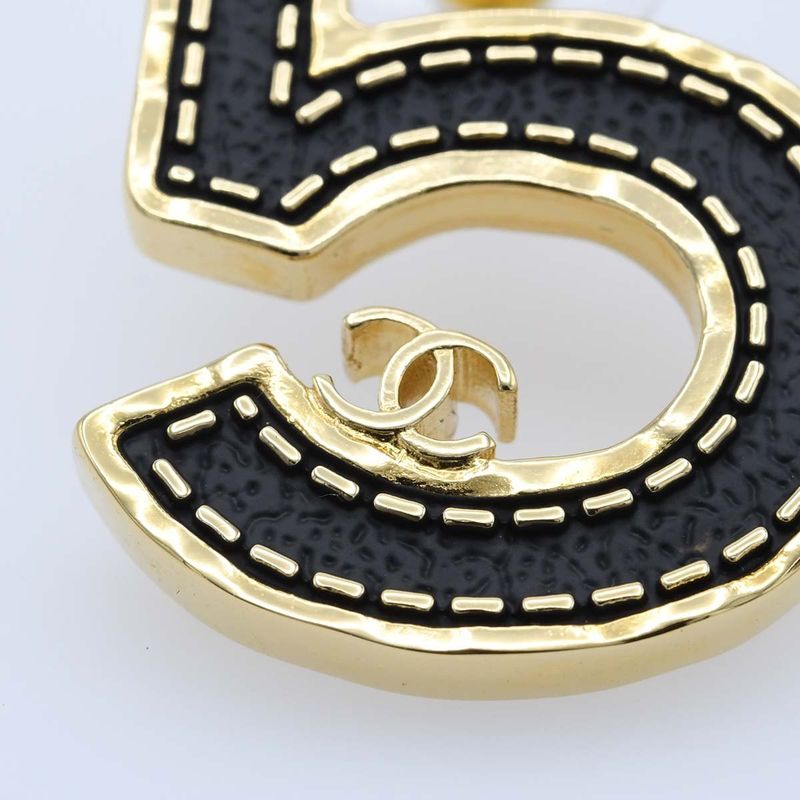 Chanel Earrings No.5 Number Five B23S Coco Mark Black/gold Color With Box
