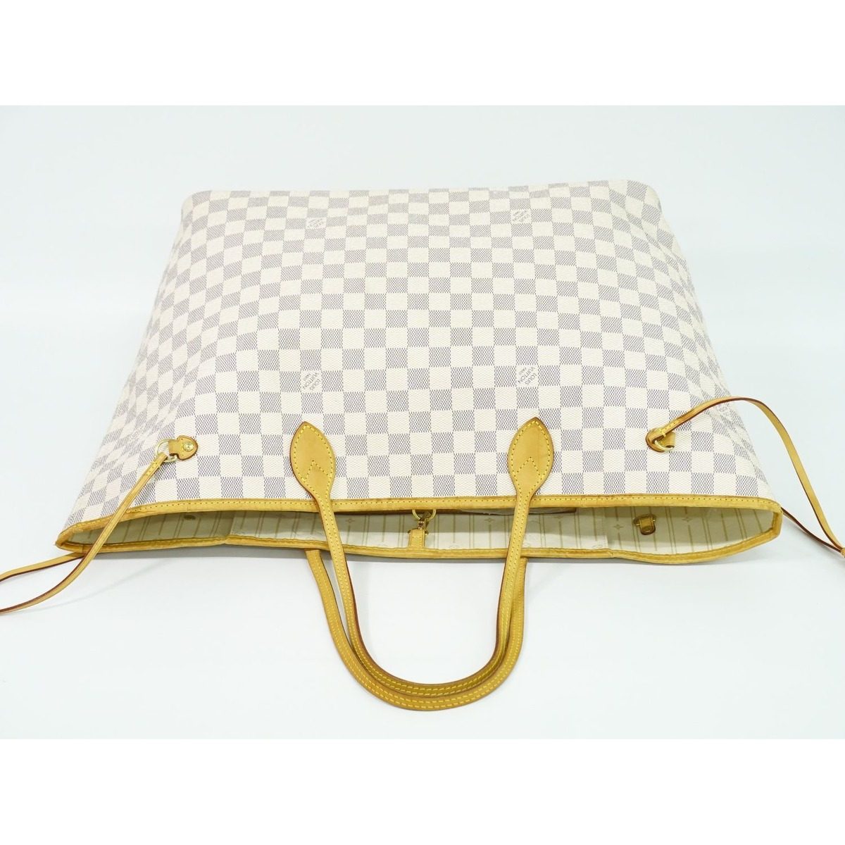 Louis Vuitton LV Vintage Handbag — view 5