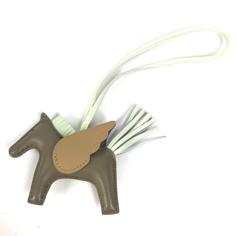 Hermes Charm Pegase Pegasus PM Ano Milo Bizcui Etoupe Brownish