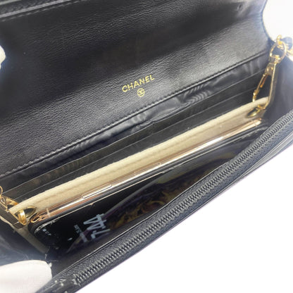 CHANEL CC Classic Timeless Caviar Leather Flap Wallet Chain Purse