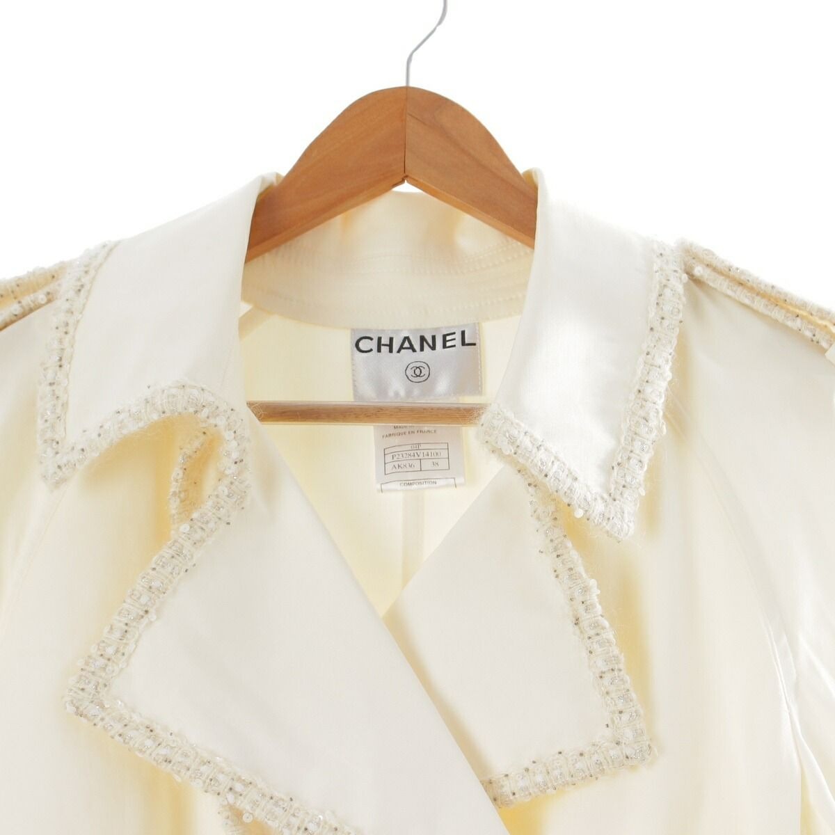 CHANEL 04P Pearl Double Button Belted Tweed Trench Coat White Cream 38 Outerwear