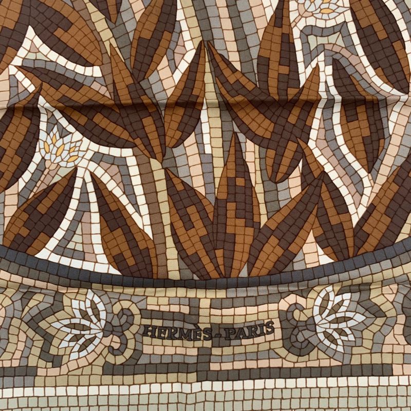 Hermes Carre 90 CAVE Felem Note The Cat Beige Scarf 100% Silk