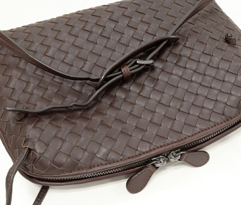 Bottega Veneta Shoulder Bag Intrecciato Nodini Lambskin Dark Brown 245354