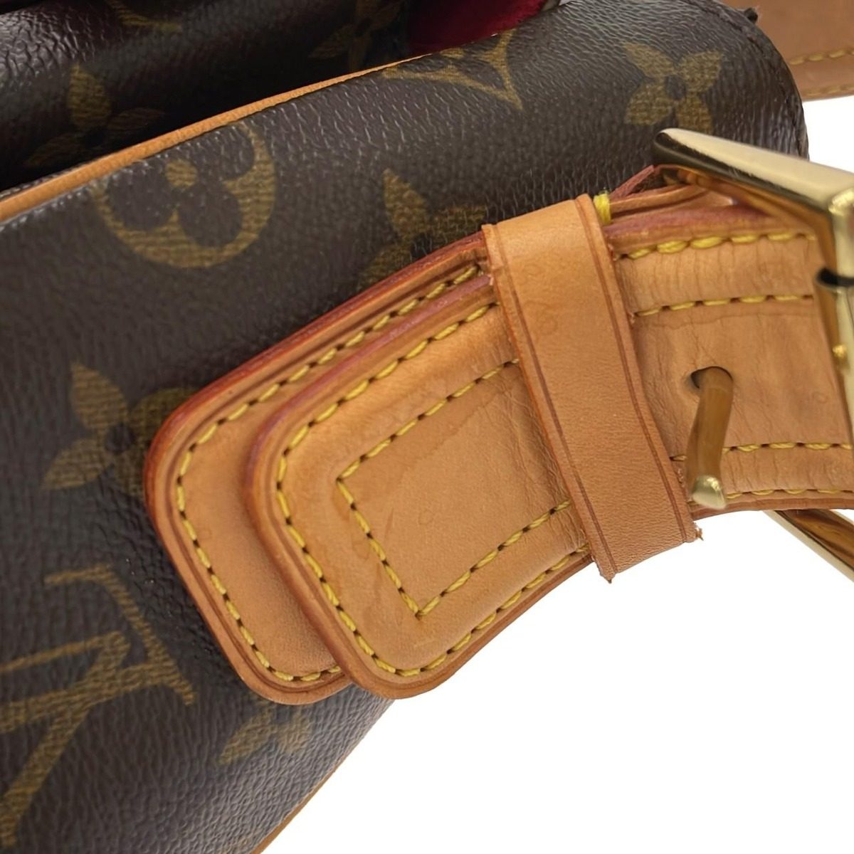 Louis Vuitton Monogram Viva-Cite GM Shoulder Bag — view 4