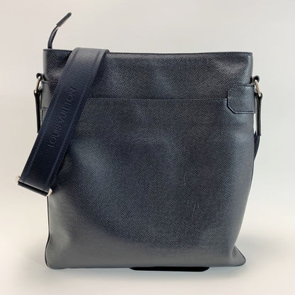 Louis Vuitton Taiga Sacha Ardoise M32712 Shoulder Bag Men's