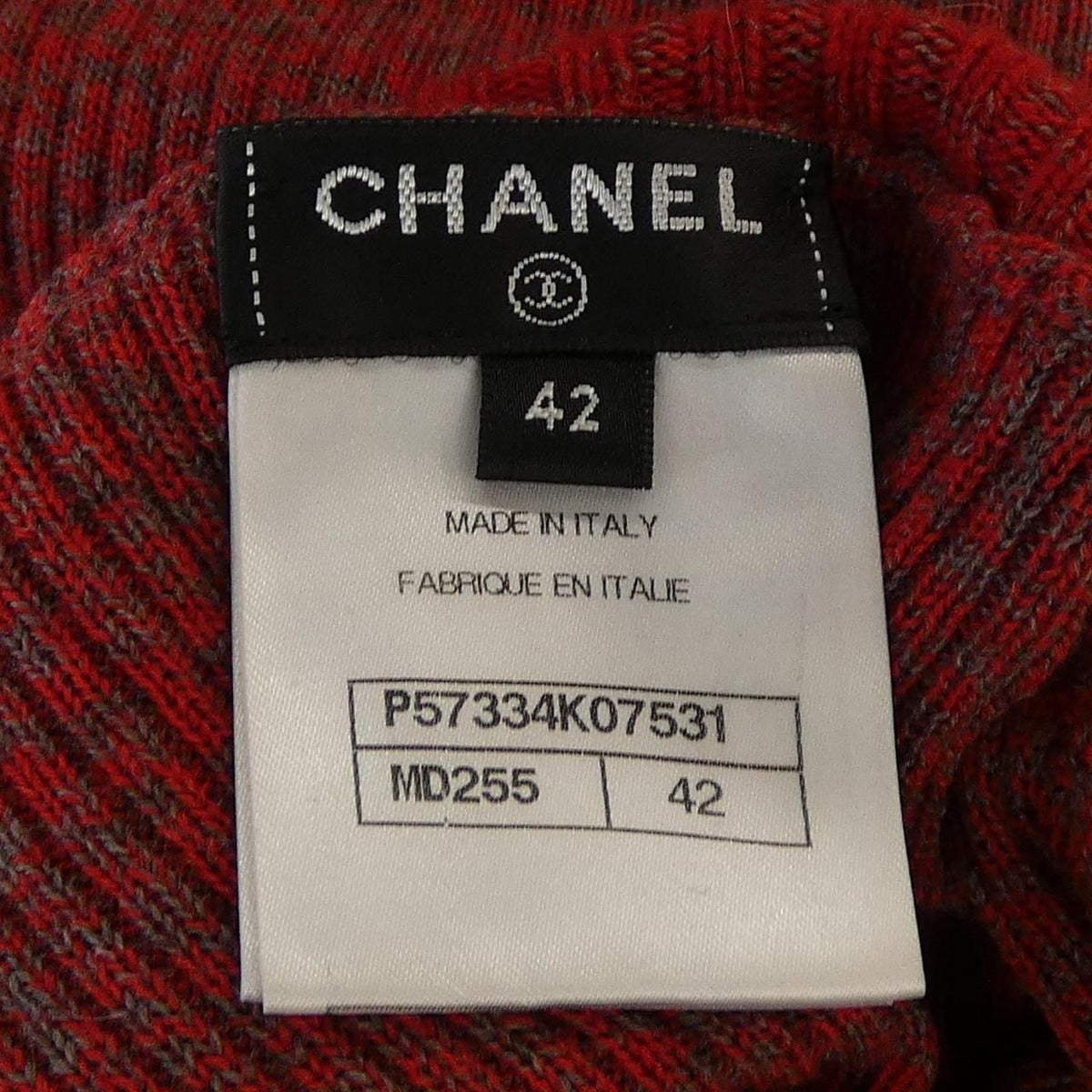 Chanel Knit Top Cashmere Red Gray — view 4