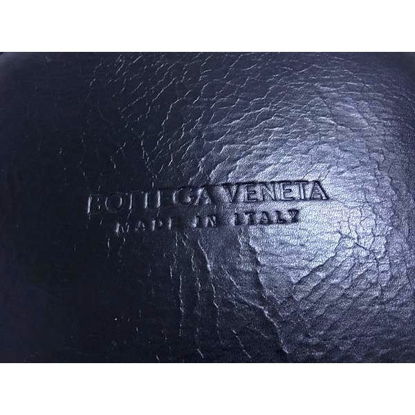 Bottega Veneta Small Calimero Leather Draw String V2 — view 10