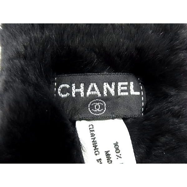 Chanel CC Logo Rabbit Fur 100% Fur Bangle Black Bracelet — view 4