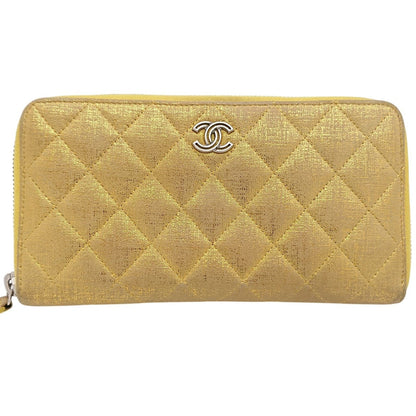 Chanel Zip Around Quilted Gold Yellow — view 2