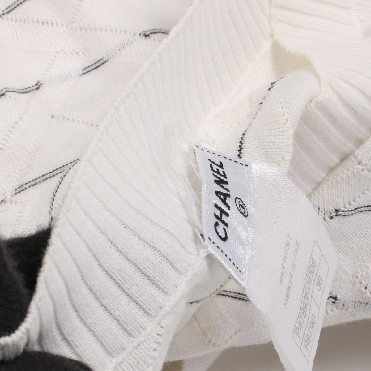 Chanel Knit CC Logo Cotton B — view 8