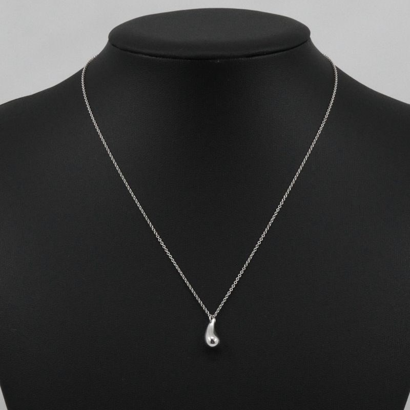 Tiffany & Co Teardrop Elsa Peretti 925 Silver Ladies 2.7g Necklace