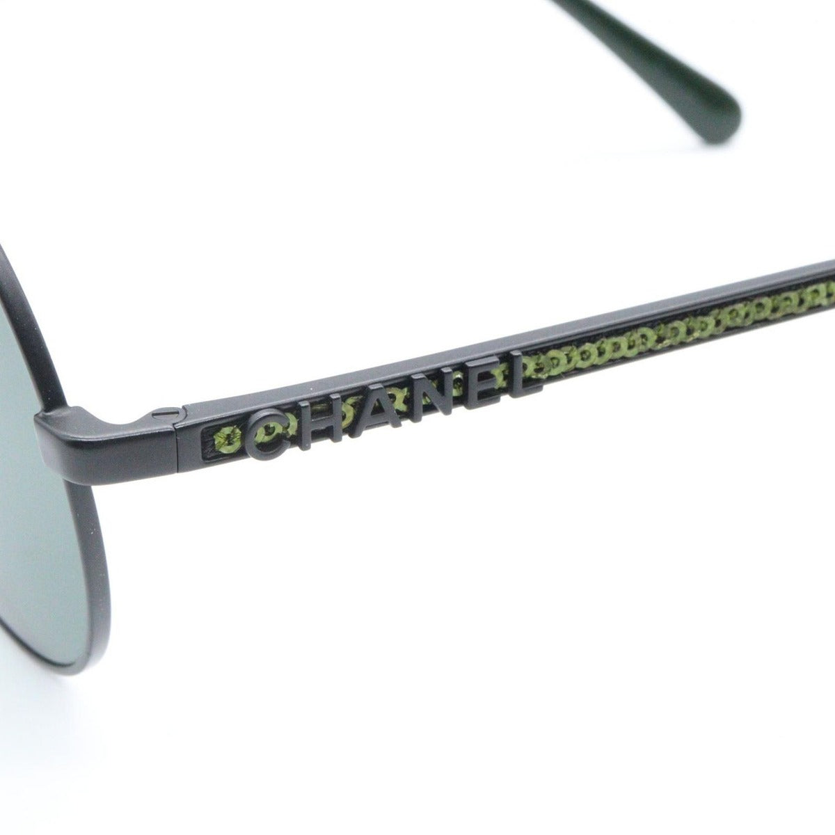 Chanel Sunglasses 101 Black — view 5