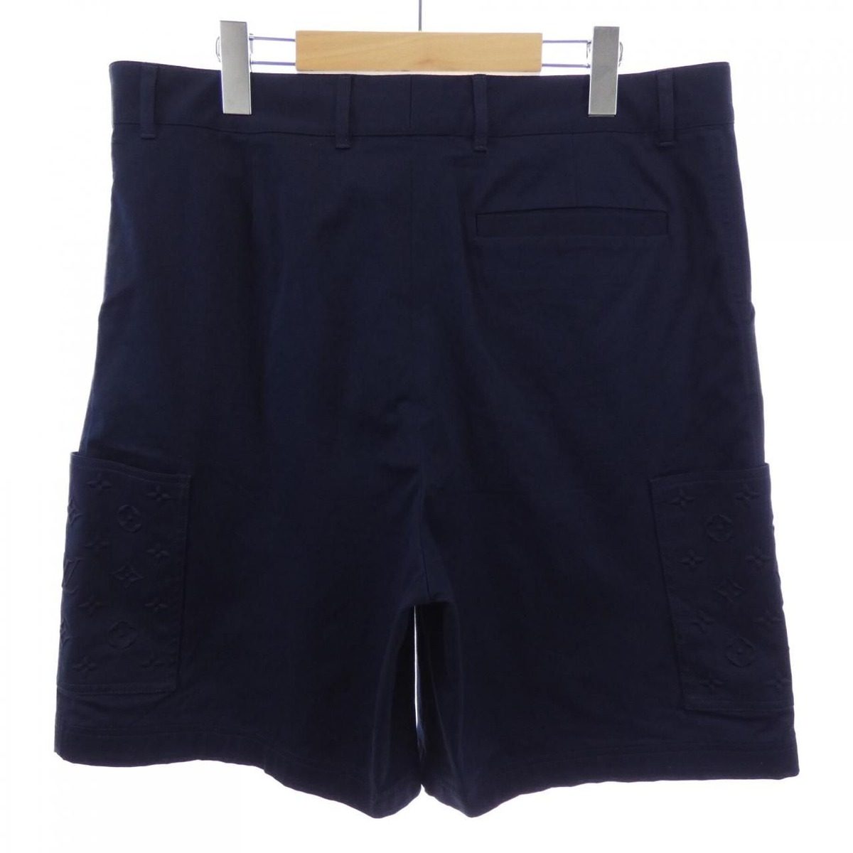 Louis Vuitton Monogram Pocket Gargo Shorts — view 2