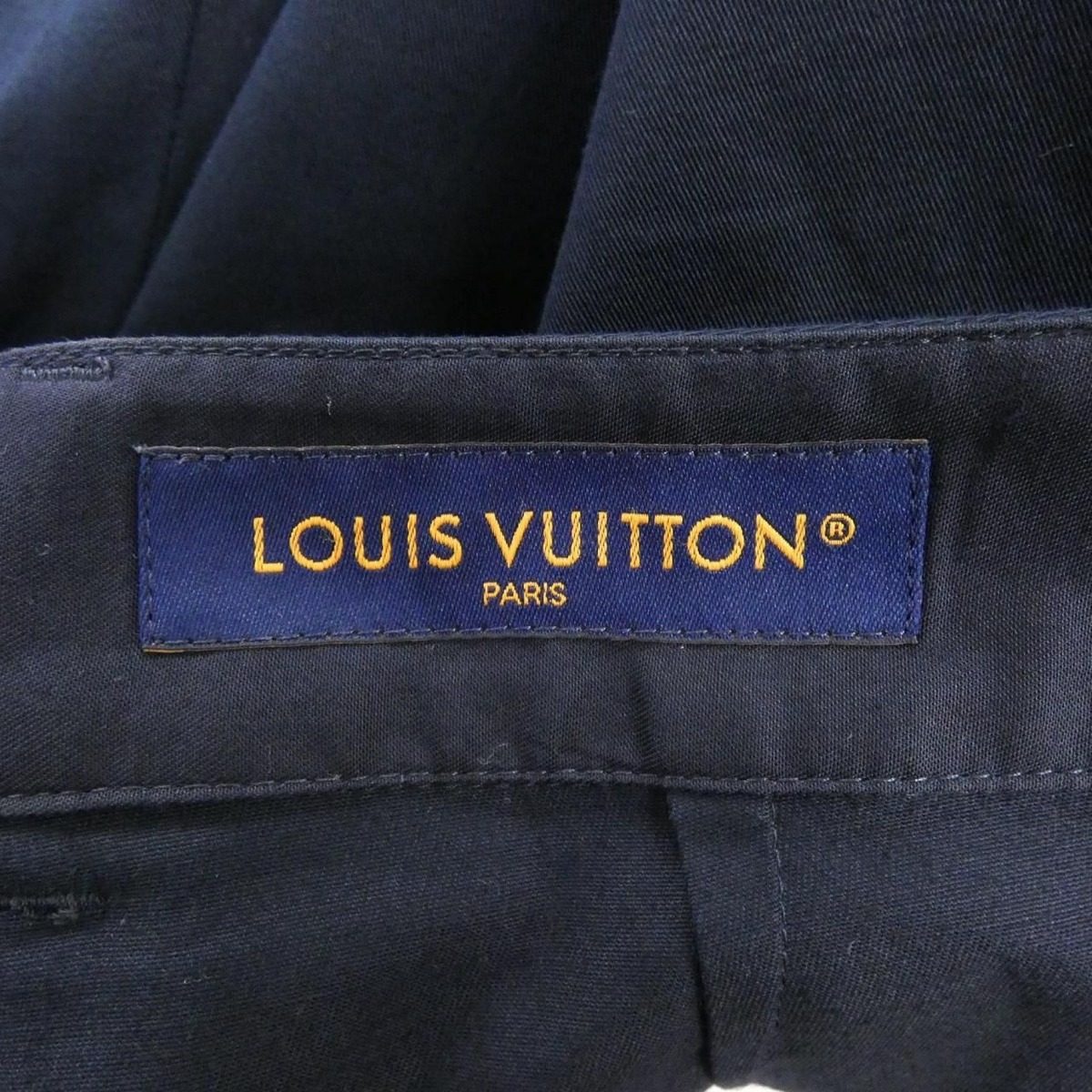 Louis Vuitton Monogram Pocket Gargo Shorts — view 4